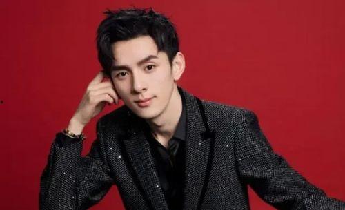 李佳琦最新爆料,揭秘网红背后的真实故事  第3张