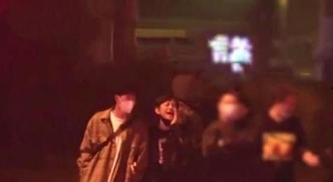 成都深夜爆料新闻最新视频,揭秘某神秘事件真相！  第2张