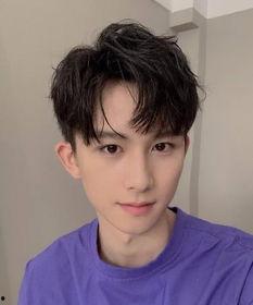 黄圣恋情爆料视频大全最新,揭秘明星背后的情感纠葛  第2张